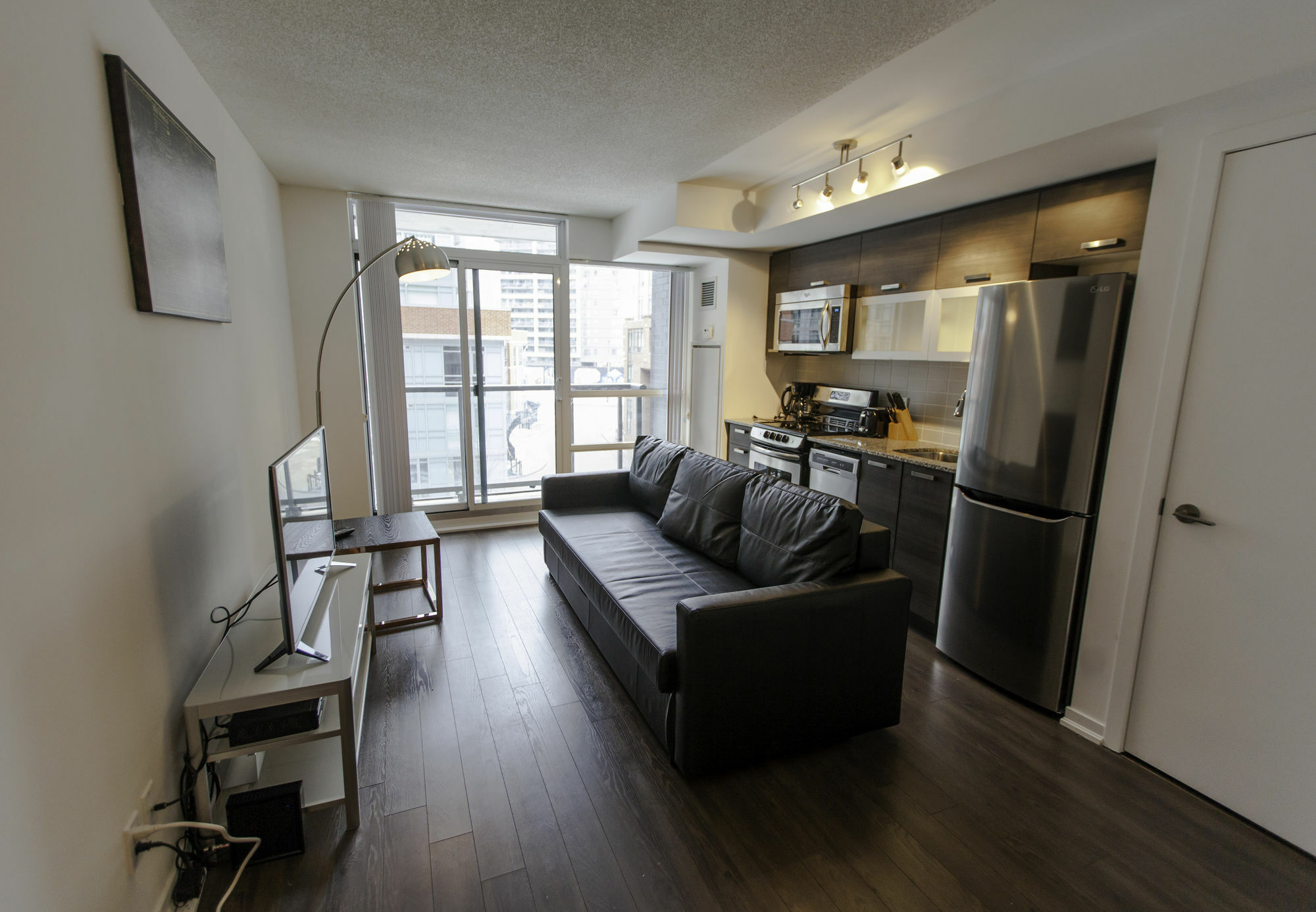 Queen Street 2 Bed Apartment Toronto Eksteriør bilde